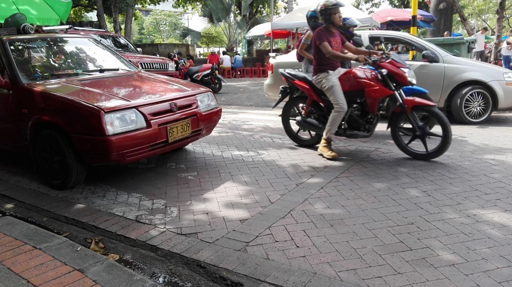 Prohibición de parrillero hombre establece el nuevo alcalde de Girardot