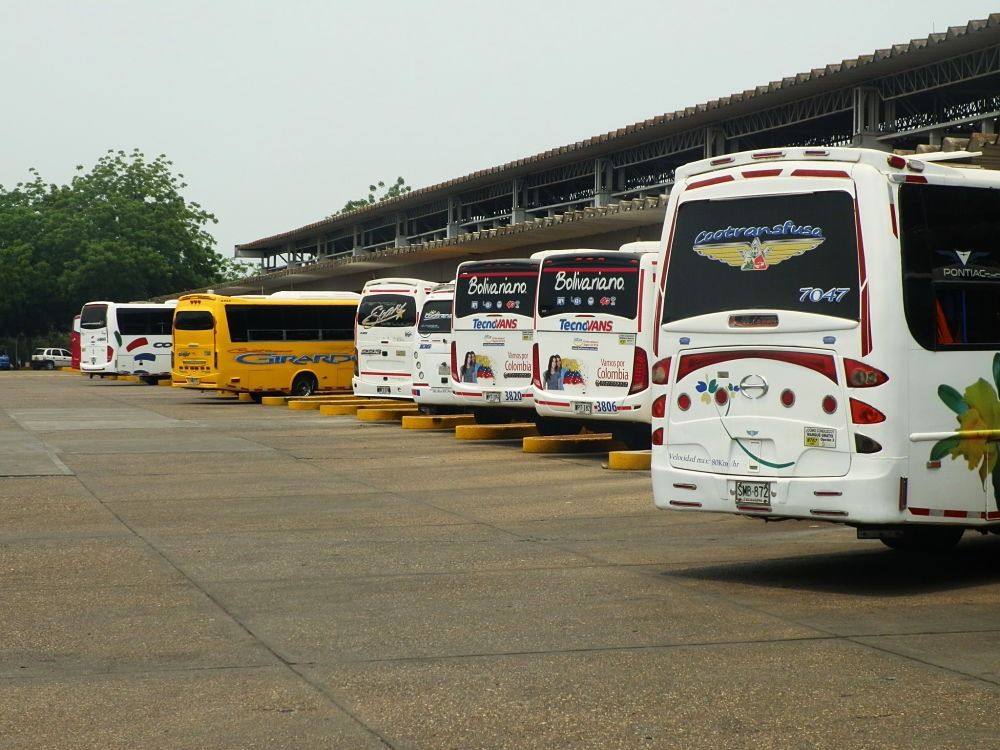 Calma, orden y control pide el alcalde de Girardot a quienes saldrán de  Girardot de regreso a Bogotá y municipios de Cundinamarca