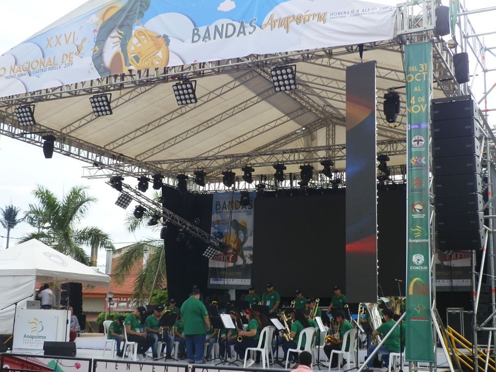 Dineros de ferias y fiestas de Cundinamarca deben ser dirigidos hacia la población del sector cultura, anunció el gobernador Nicolás  García Bustos