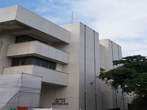 La Bliblioteca del Banco de la República de Girardot se prepara para su reapertura
