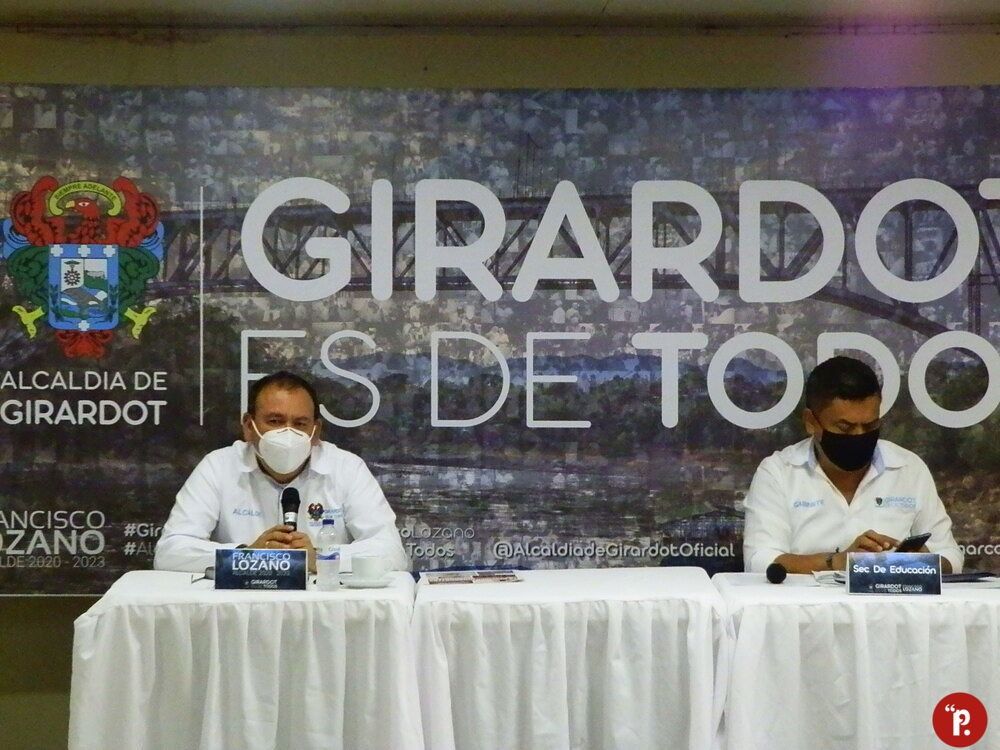 En rueda de prensa el secretario de Educación de  Girardot se compromete a que la ciudad será la más educada