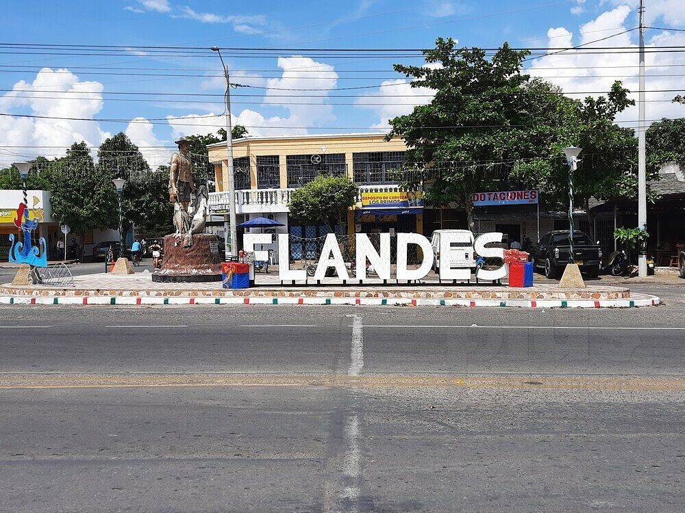 Flandes levantará medidas de Pico y Cédula, toque de queda,  y autorizará la reapertura de las piscinas