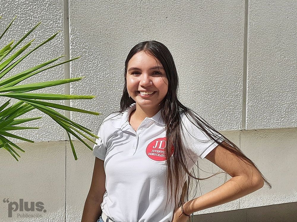 Alejandra Romero Rodríguez, una universitaria de 18 años que aspira a ser consejera de juventud en Girardot