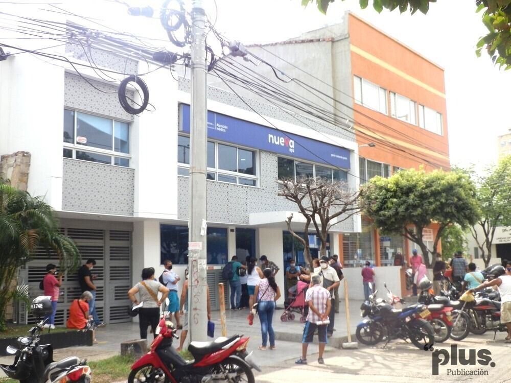 Más de $6 billones adeudan gestores farmacéuticos a la industria farmacéutica, según la Supersalud