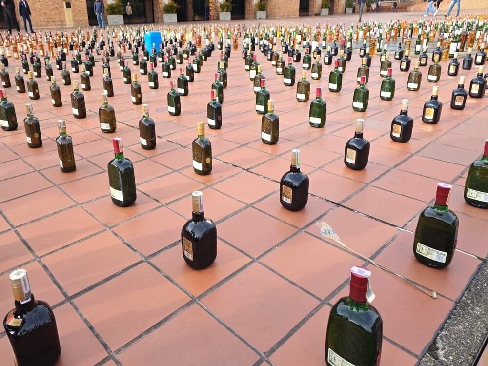 Fuerte golpe contra red de licor adulterado en Bogotá