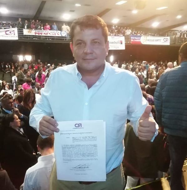 Juan Pablo Ospina Guerra recibe aval del partido Cambio Radical para elecciones de alcalde en la ciudad de Girardot