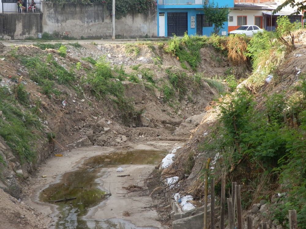 Con la posibilidad de una nueva suspensión se reiniciaron las obras de los Caños del Norte
