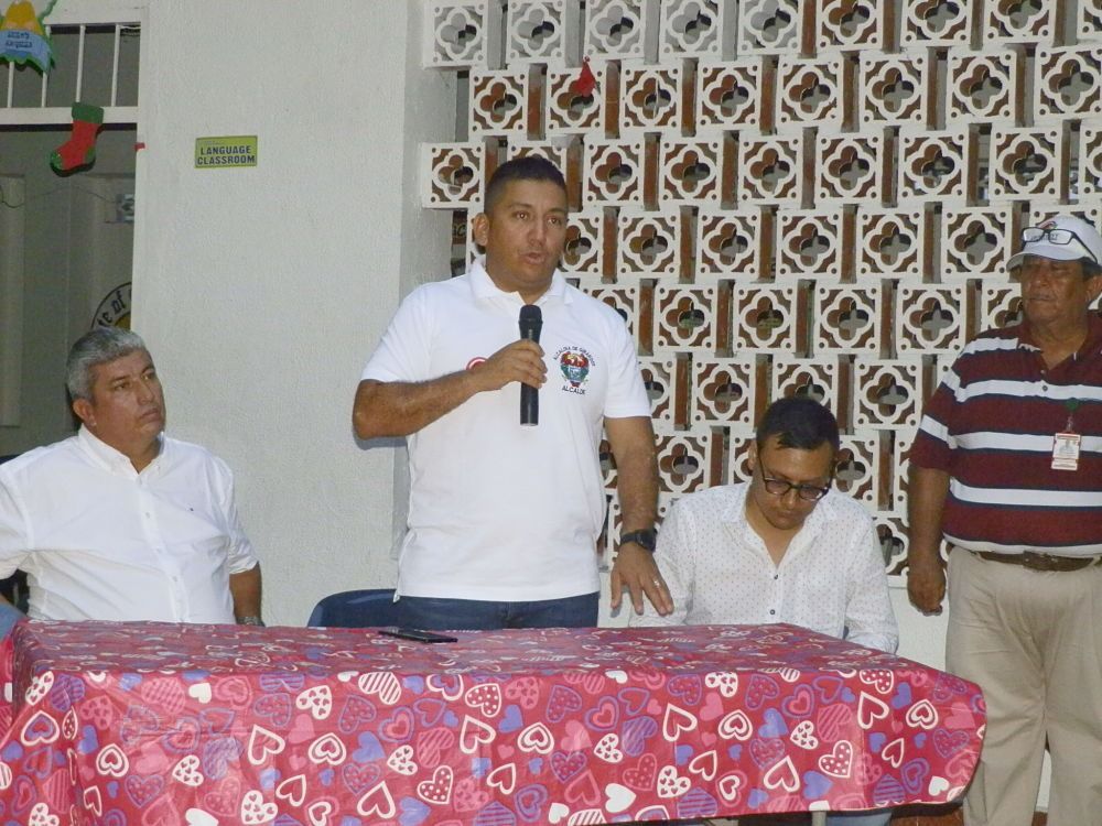 Comunidad del barrio La Magdalena, en Girardot, fue informada sobre la pavimentación de la carrera 7A, desde la Avenida Bavaría hasta una de las esquinas de Unicentro