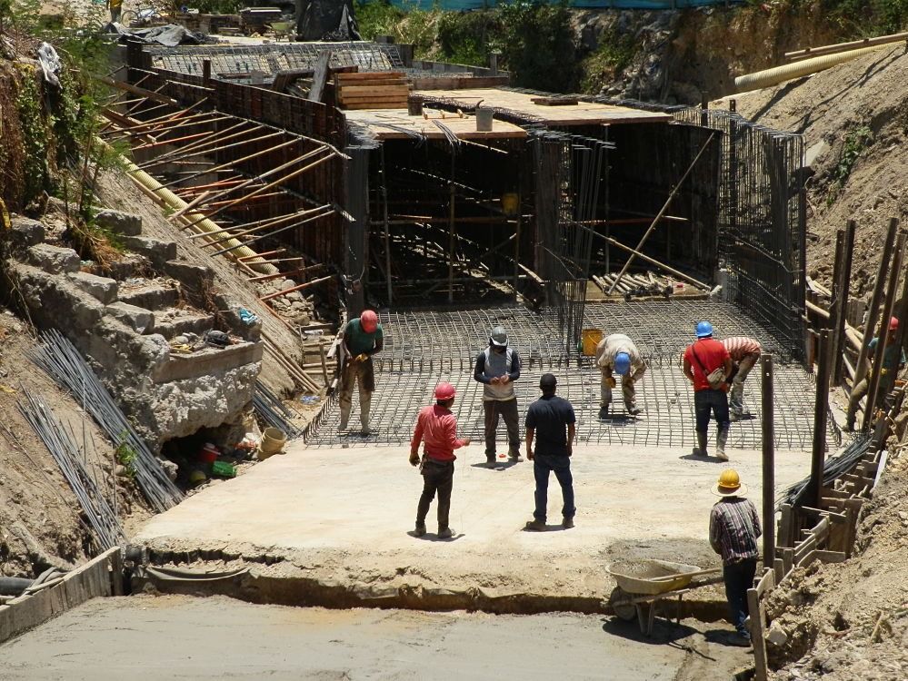 Visita a obras de infraestructura realizó el alcalde de Girardot