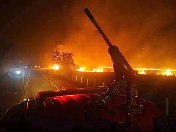 Fuerte militar de Tolemaida afectado por incendio forestal. Bomberos de Girardot apoyaron la acción para su extinción