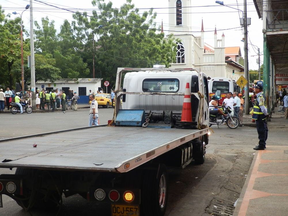 Termina restricción en Girardot para los parrilleros en moticleta