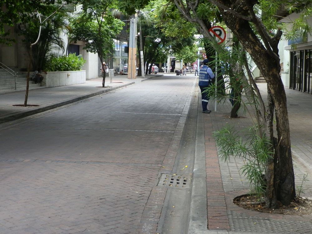 Recuperada parte de la carrera doce.  Acierto de la Secretaría de Tránsito de Girardot